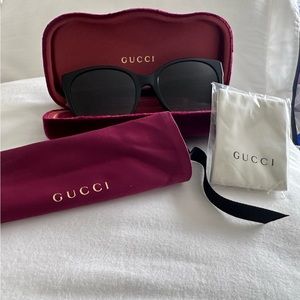 Like new Authentic Gucci sunglasses